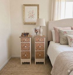 Beautifully refinished vintage solid wood maple nightstands 😍