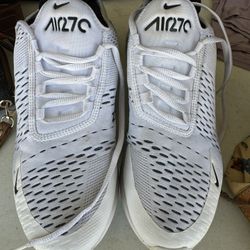 nike air max 270 Sz9.5