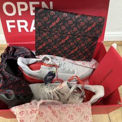 KR Strikeforce TPC Alpha Grey/Red Right Handed Mens Bowling Shoes 10.5M New In Box