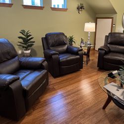 $500 — Brown  Recliner Loveseat and Two Chairs 