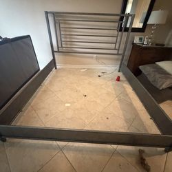 Ling size bedframe