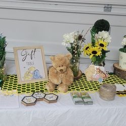 Winnie The Pooh Baby Shower Theme