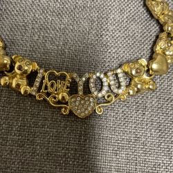 Decoration for dogs collar.