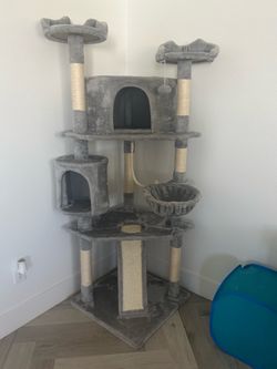 5.5ft cat tower