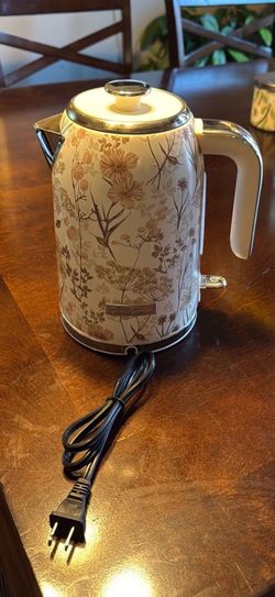 Dwell studio water kettle