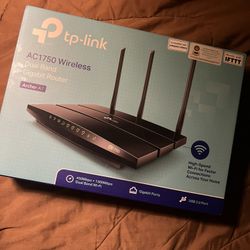 Tp-link AC1750  Router With Extender