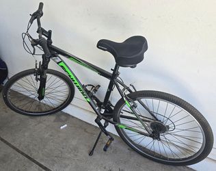 Mens 26' Schwinn bike