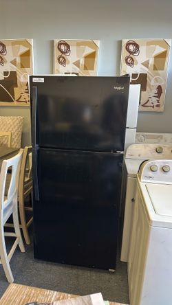 Black top freezer fridge