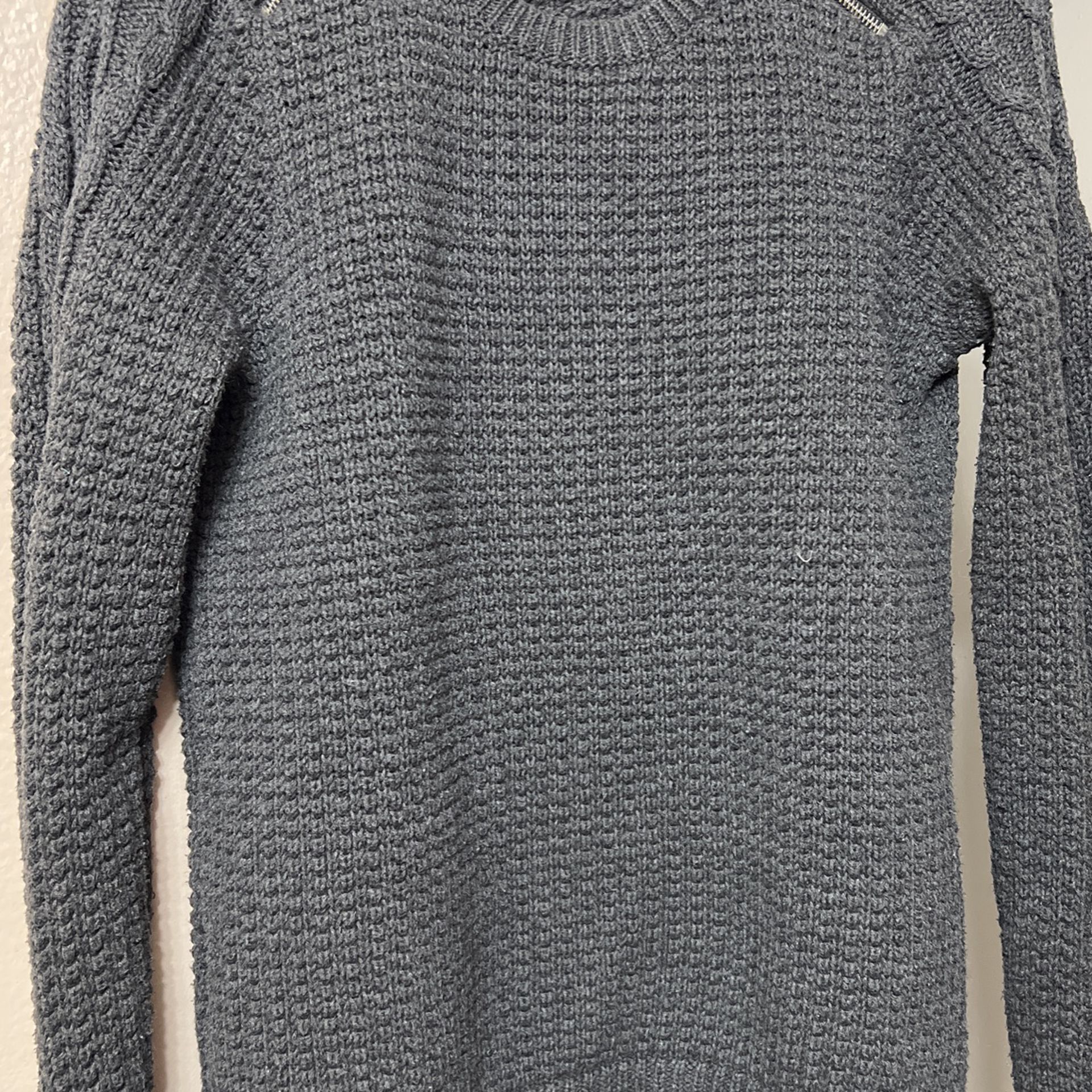 Authentic Michael Kors Sweater Size Small