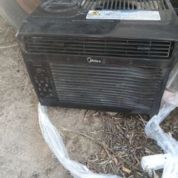 Midea AC