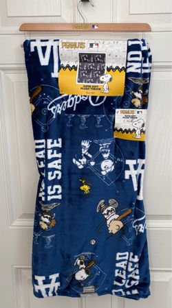 Dodgers Peanuts Blanket