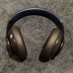 NEW Beats Studio Pro Wireless Noise-Canceling Headphones