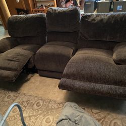 Reclinging Sofa/Couch Set (3 Seater And 2 Seater) Both Recline!