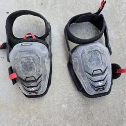 Husky Knee Pads