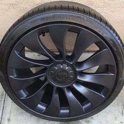 Tesla Model Y Uberturbine 21 inch wheels