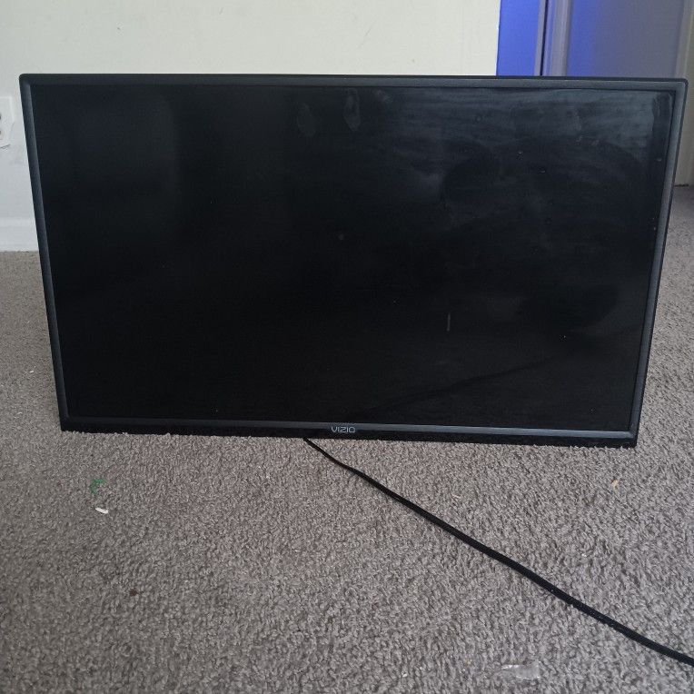 32"inch Vizio Smart TV With Remote