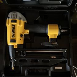 Dewalt 16 Gauge 2.5” Finishing Nailer