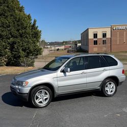 2003 BMW X5 4.4i