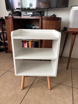 3 tier nightstand/table