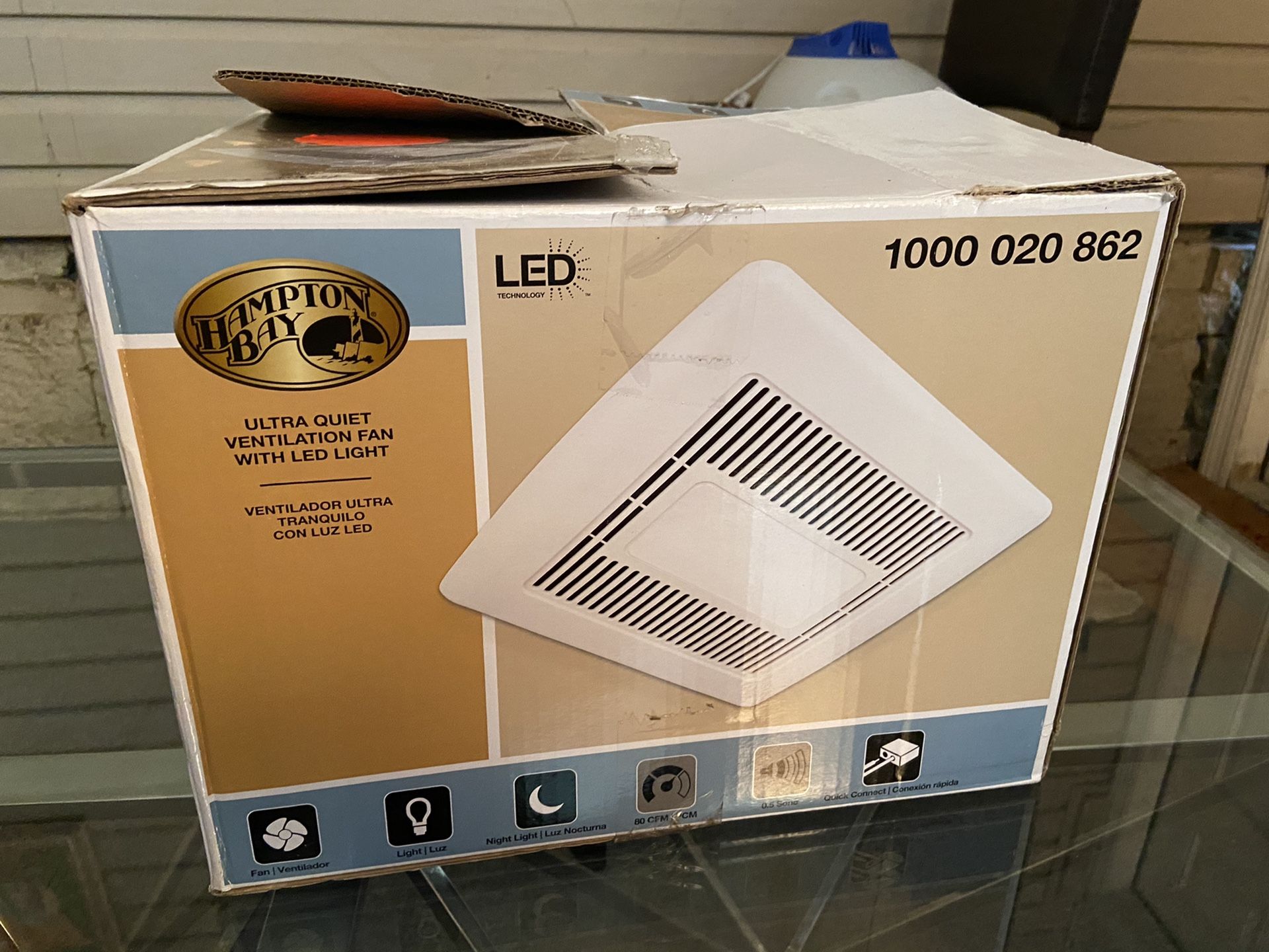 Ultra quiet ventilation with LED ligh