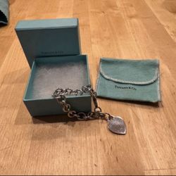 TIFFANY & CO HEART TAG BRACELET VINTAGE! 