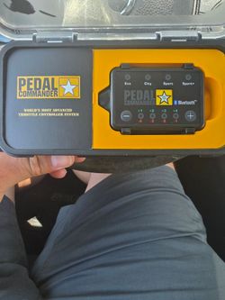 Pedal Commander PC49 Bluetooth Throttle Response Controller for Chevy/GM - Like New