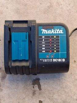 MAKITA CHARGER