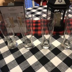 23 Oz Beer Glass 4 Pieces