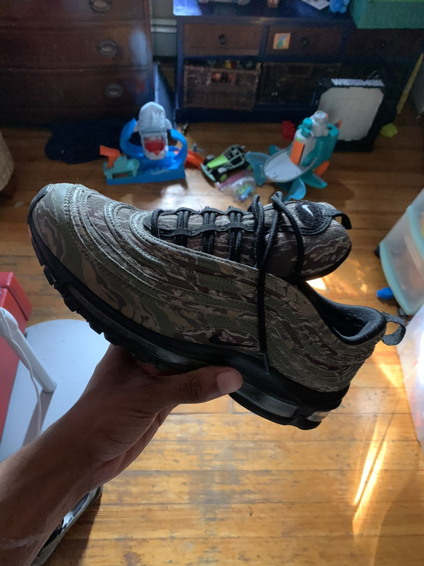 Sz 9 Willing To Negotiate