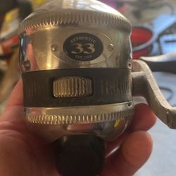 Vintage Zebco Reel