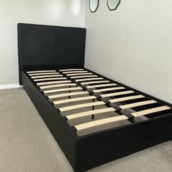 Twin Bed  (Black)