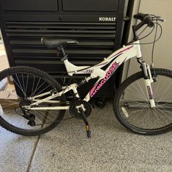 Mongoose Mountain Bike 26”