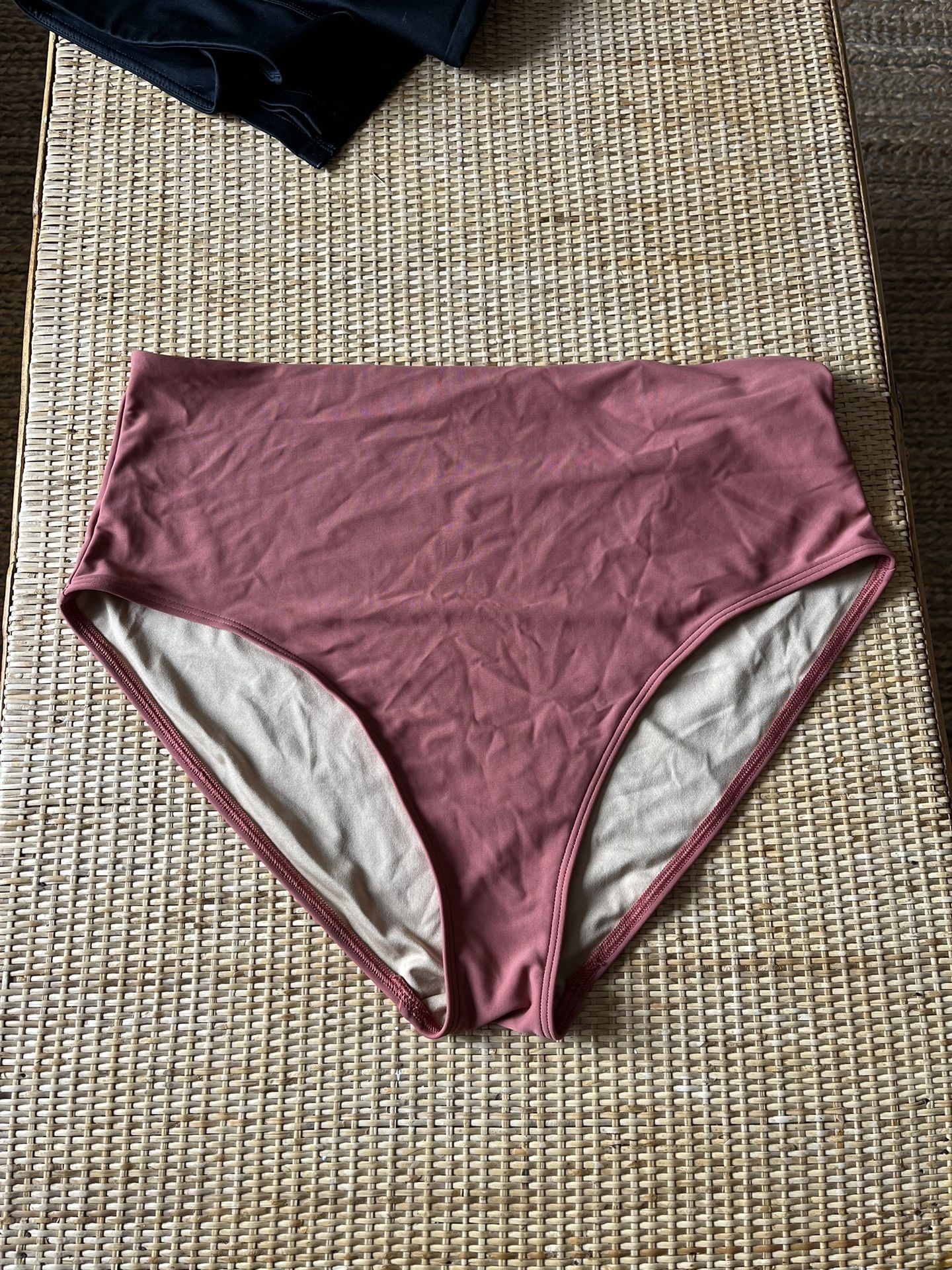 Women’s Old Navy Bikini Bottoms - XL