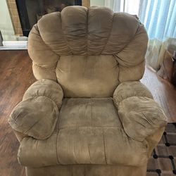 Recliner with rocking