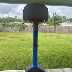 Little Tight Basketball Hoop