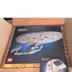 Lego Star Trek Enterprise With Shuttle 