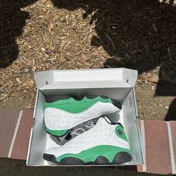 Jordan 13 Retro ‘White Lucky Green’ Size 12 Men’s Shoes 