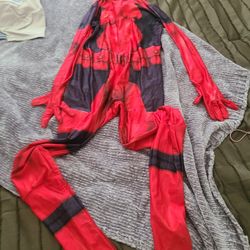 Marvel Deadpool Adult Costume M/L