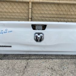 2019-2024 DODGE RAM 2500 REAR TAIL TAIL GATE OEM