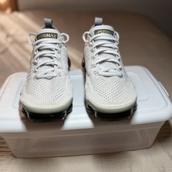 Women’s Nike Air VaporMax 2 ‘Metallic Gold’ Size 7 