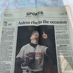 Astros News Paper Vintage World Atlas Book&  Houston Street Guide 