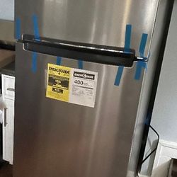 Frigidaire Fridge