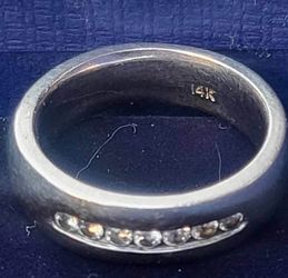 Ring gold 14 k with diamonds reales 10g size 9