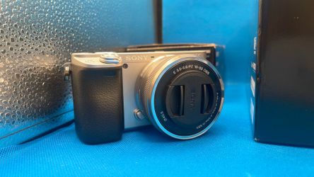 Sony a6400 with 16-50mm lens