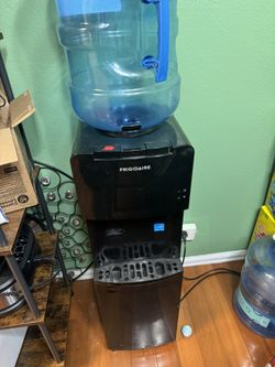 Water Dispenser 