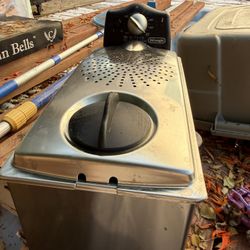 DeLonghi Deep Fryer