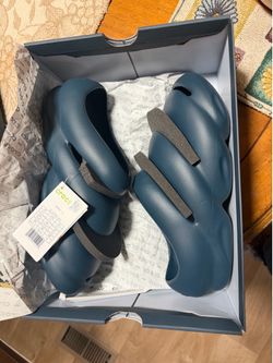 Crocs Roy size 11M