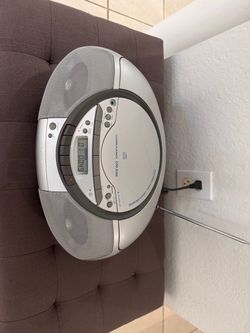 Sony CFD-S350 CD Radio Boombox. Good condition