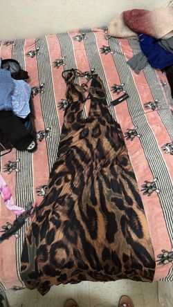 Fashion, nova leopard maxi dress