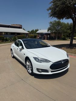 2013 Tesla Model S